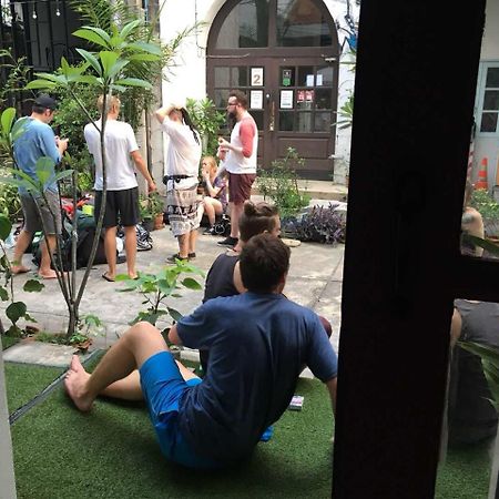 17You Inn Hostel Bangkok Zewnętrze zdjęcie